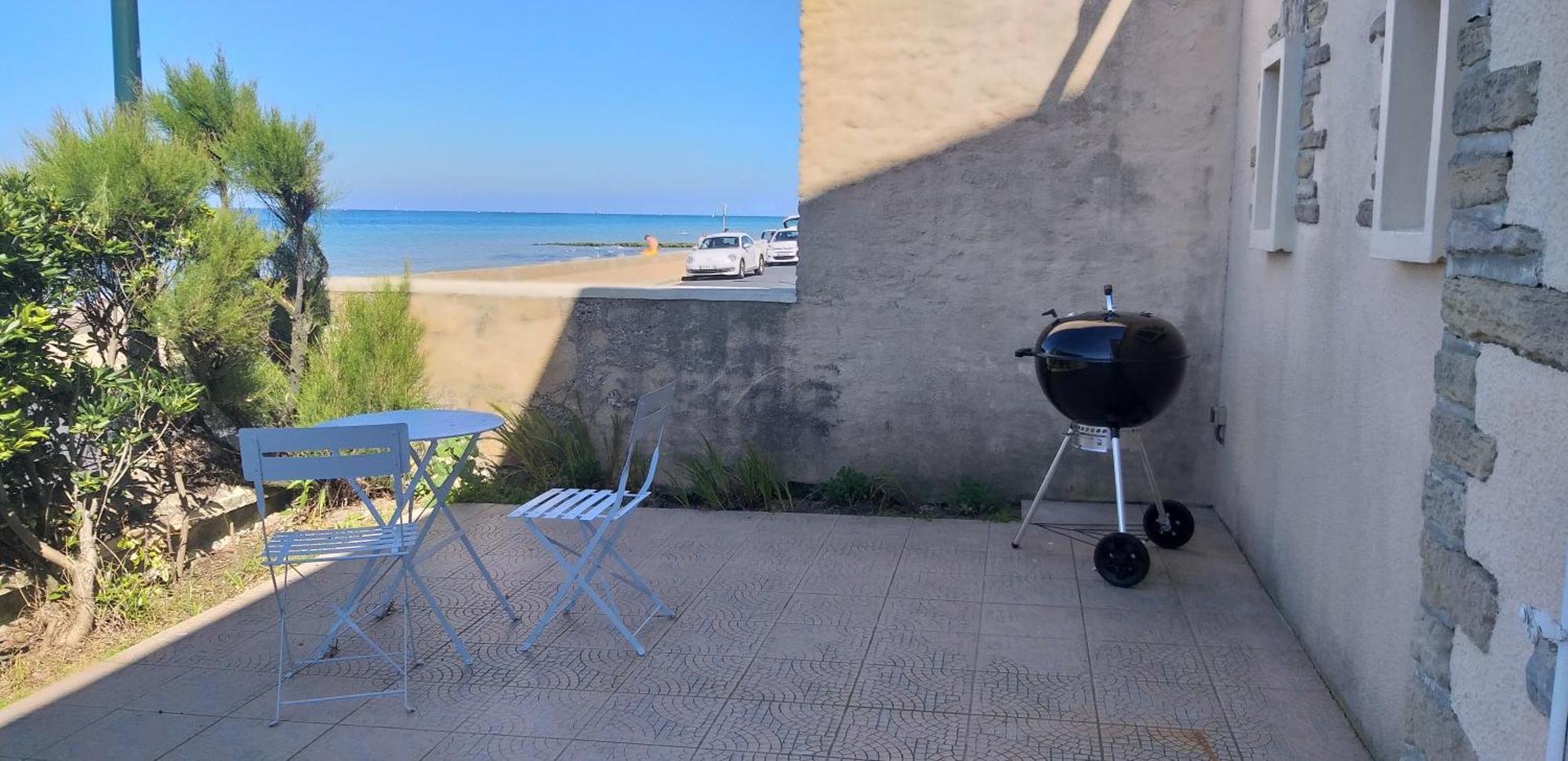 Vue Exceptionnelle En Front De Mer, 8 Personnes Ver-sur-Mer Exterior photo