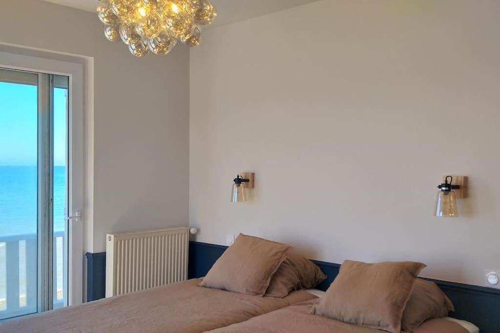 Vue Exceptionnelle En Front De Mer, 8 Personnes Ver-sur-Mer Exterior photo