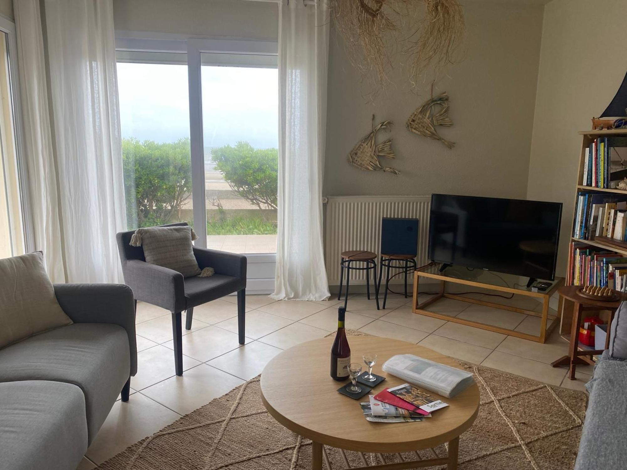Vue Exceptionnelle En Front De Mer, 8 Personnes Ver-sur-Mer Exterior photo