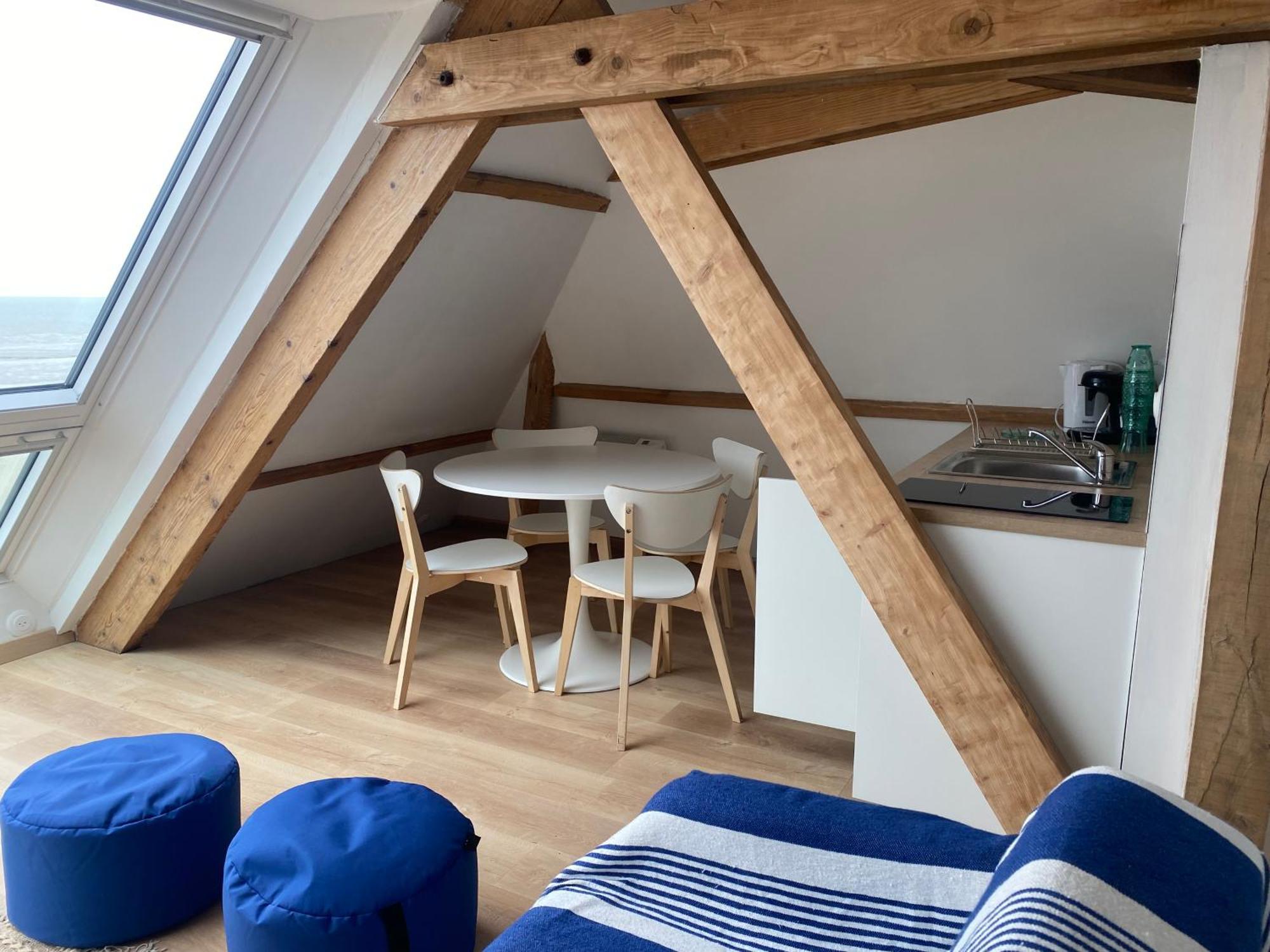 Vue Exceptionnelle En Front De Mer, 8 Personnes Ver-sur-Mer Exterior photo